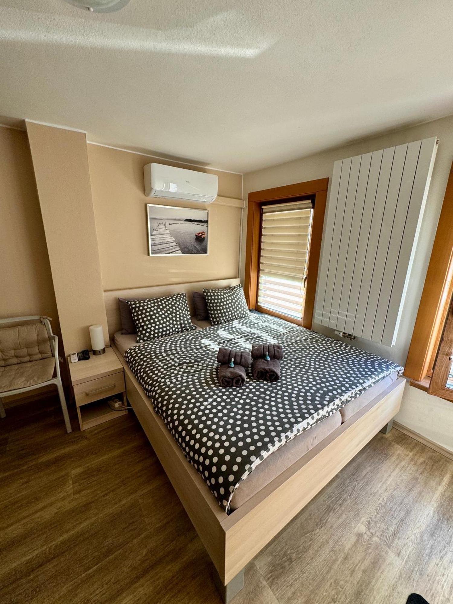 Apartman Mh Břeclav Exterior foto